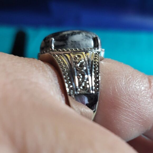 Austrian Pinolith Solitaire Stainless Steel Ring - Picture 3 of 6